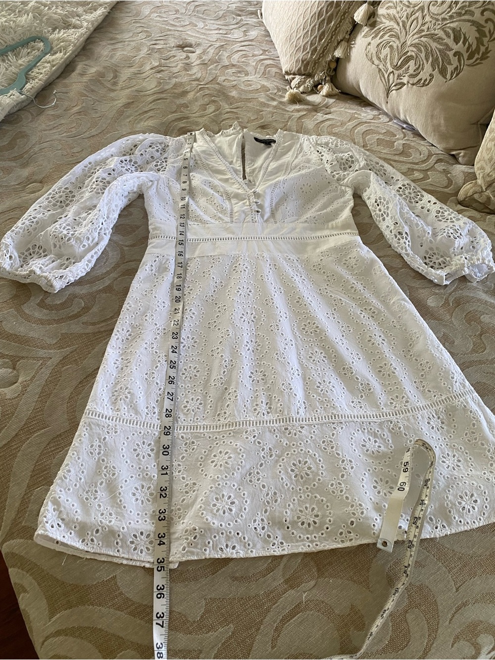 Banana Republic White Eyelet Lace Dress Size 4 Puff Sleeve Lined Fit & Flare - Picture 6 of 16